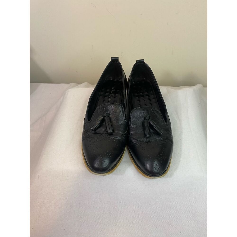 Mona Flying Black Leather Penny Loafer Size 40/10